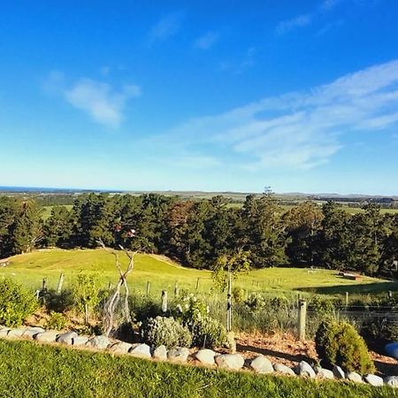 Hill Top Retreat Lower Dashwood 외부 사진