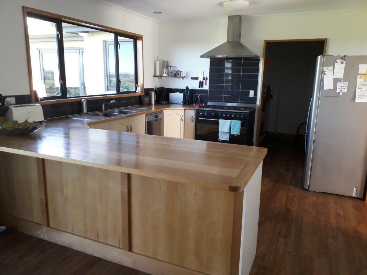 Hill Top Retreat Lower Dashwood 외부 사진